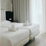 M'ar De Ar Auria Hotel 3*