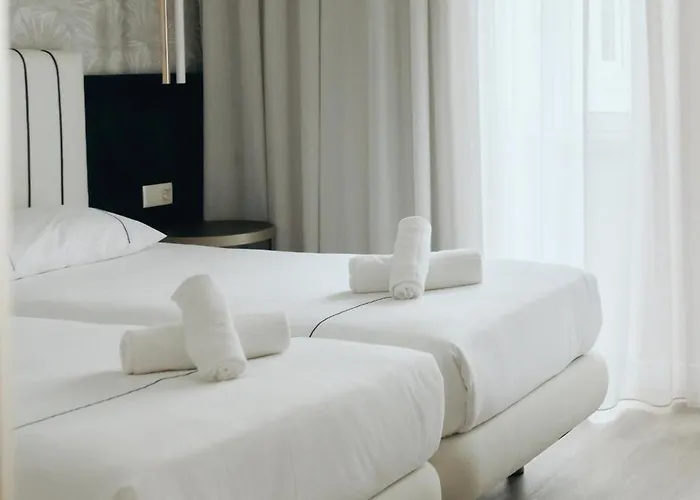 M'ar De Ar Auria Hotel 3*